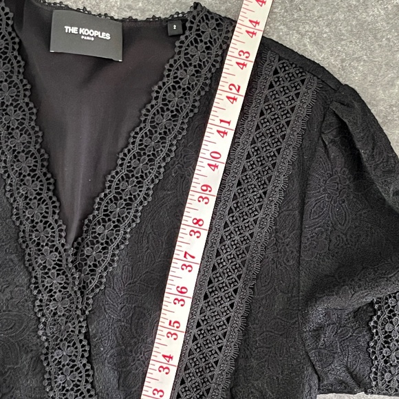 The Kooples (2/M) tiered lace short-sleeve dress, with asymmetrical hem, EUC. - Picture 12 of 14